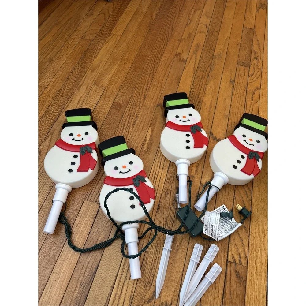 GEMMY Set of 4 Lightshow Color Motion 20 in. Christmas Pathway LED Lights Stakes